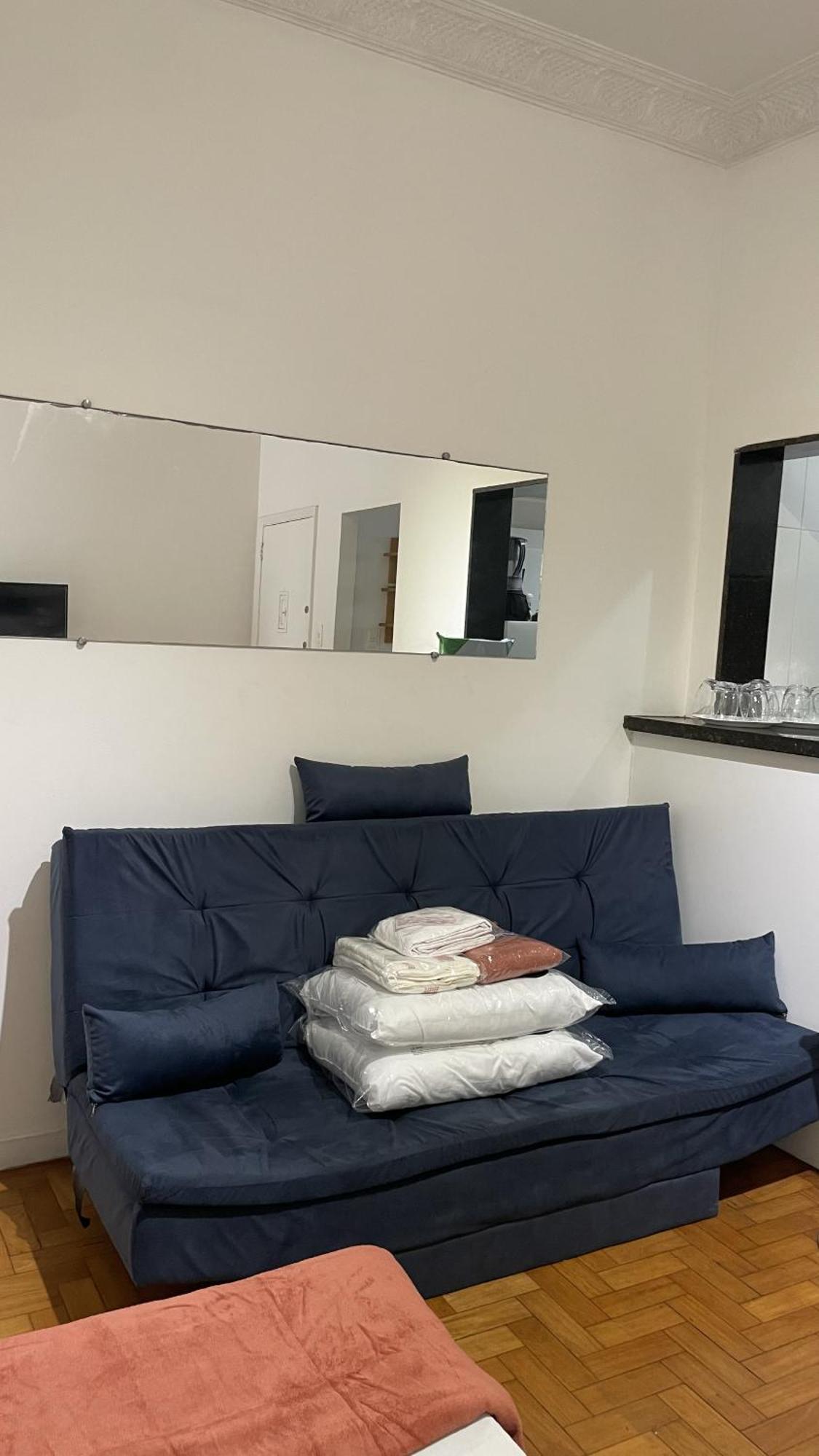 1 Block From Copacabana Beach, Whole Apt, Posto 4 ริโอเดจาเนโร ภายนอก รูปภาพ